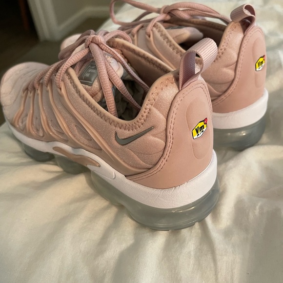 Nike Vapormax - Picture 2 of 2